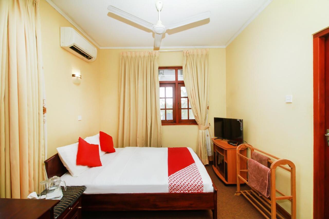 Chinese Lotus Luxapathiya - Shanghai Hotel Moratuwa Room photo